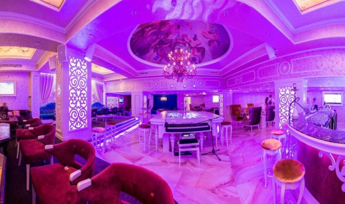 הוילה Rich House ולינגראד מראה חיצוני תמונה